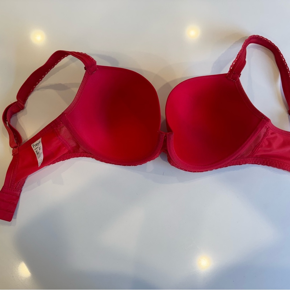 Freya Red Bra - Picture 3 of 5